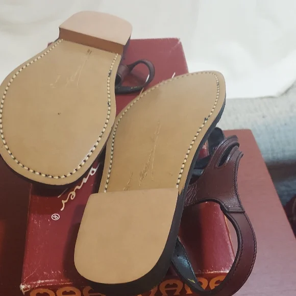 Etienne Aigner Brown Leather Sandals - Picture 3 of 7